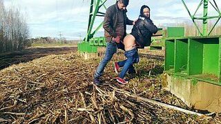 Fortnite-Girl Spontaneous Roadside Sex near the towers porn video